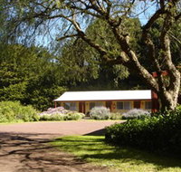 Twelve Apostles Motel  Country Retreat - Lennox Head Accommodation