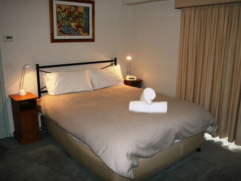 Sequoia Apartments - Lennox Head Accommodation 0