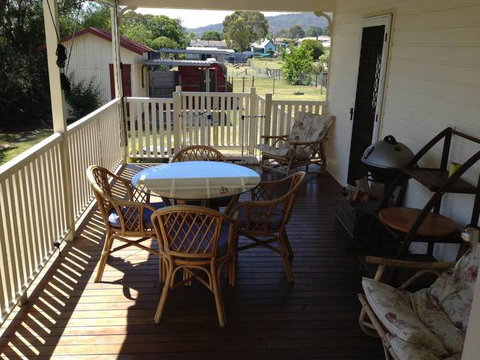 Tenterfield Luxury Historic C1895 Cottage - Lennox Head Accommodation 2