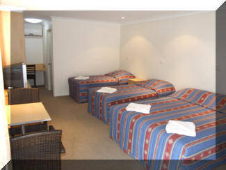 Tenterfield Tavern & Motor Inn - Lennox Head Accommodation 0