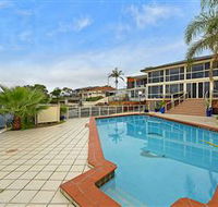 Waterfront Paradise - Lennox Head Accommodation