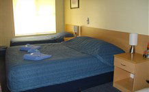 Benjamin Singleton Motel - Singleton - Lennox Head Accommodation 1