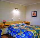 Country Roads Motor Inn - Lennox Head Accommodation