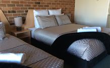 Inverell Terrace Motor Lodge - Lennox Head Accommodation 4