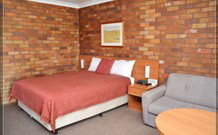 Peter Allen Motor Inn - Tenterfield - Lennox Head Accommodation 1