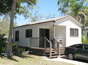 Rowes Bay QLD Lennox Head Accommodation