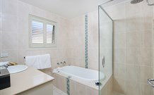 Pelican Paradise - - Lennox Head Accommodation 2