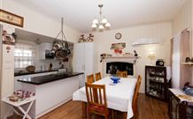 Tenterfield Cottage - Lennox Head Accommodation 4