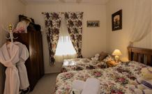 Tenterfield Cottage - Lennox Head Accommodation 3