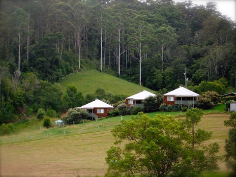Malibells Country Cottages - Lennox Head Accommodation 2