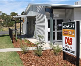 Dooleys Tavern And Motel Springsure - Lennox Head Accommodation 3