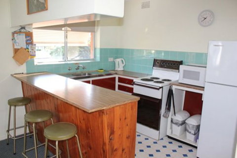 Castaway Holiday Units - Lennox Head Accommodation 3
