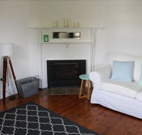 Dreamer's Cottage - Lennox Head Accommodation