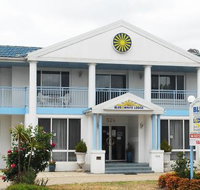 Blue and White Lodge - Lennox Head Accommodation