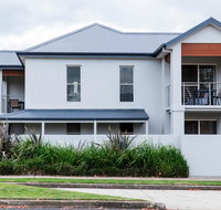 Stay Bathurst - Lennox Head Accommodation