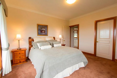 Stay Bathurst - Lennox Head Accommodation 4