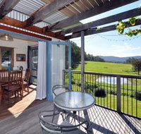 Wedge-tail Loft - Lennox Head Accommodation