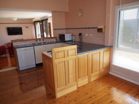 Seaglass - Lennox Head Accommodation 4