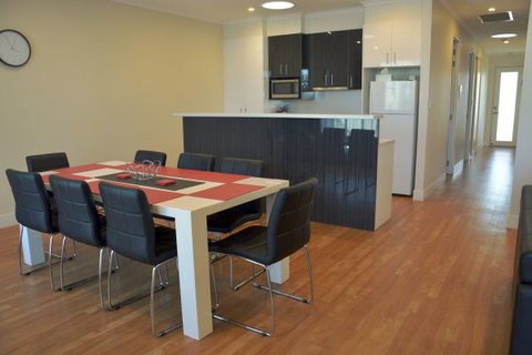 Port Lincoln City Apartment - Lennox Head Accommodation 1
