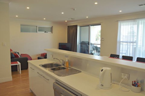 Port Lincoln City Apartment - Lennox Head Accommodation 2