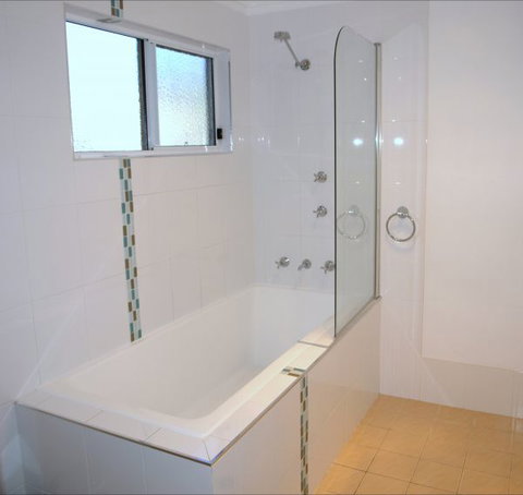 Bluewater Getaway - Lennox Head Accommodation 6