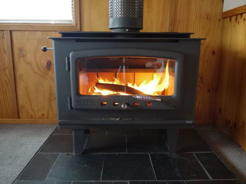 Top Of The Range Jindabyne - Lennox Head Accommodation 6
