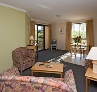 Kingston Court Serviced Apartments - Lennox Head Accommodation