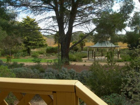 Lyndoch Hill Retreat - Lennox Head Accommodation 0