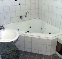 Tasman Beachside Apartments - Lennox Head Accommodation