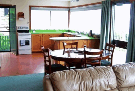 Coles Bay Waterfronters - Lennox Head Accommodation 2