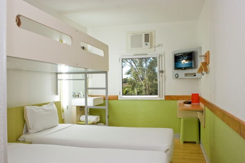 Ibis Budget Canberra - Lennox Head Accommodation 3
