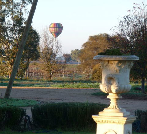 Angas Plains Estate Wines Heritage Suite - Lennox Head Accommodation 5