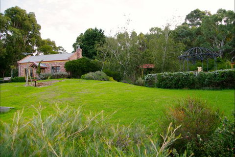 Pear Tree Hollow - Lennox Head Accommodation 0