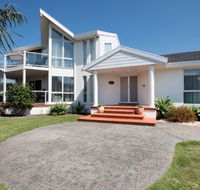 Ocean Manor Bed and Breakfast - Lennox Head Accommodation