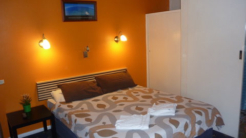 Adelaide Traveller's Inn Backpackers - Lennox Head Accommodation 0