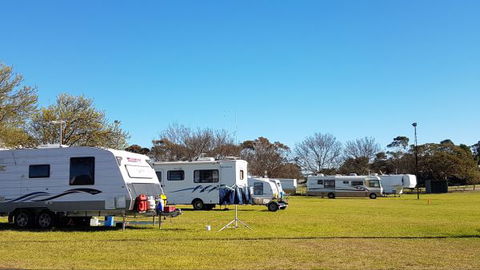 Murray Bridge Show Grounds - RV Friendly Campaing - Lennox Head Accommodation 1