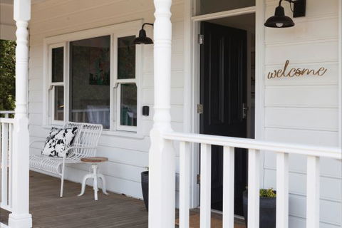 Alchemy House Hepburn - Lennox Head Accommodation 6