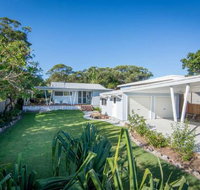 Back Beach Bungalow - Lennox Head Accommodation