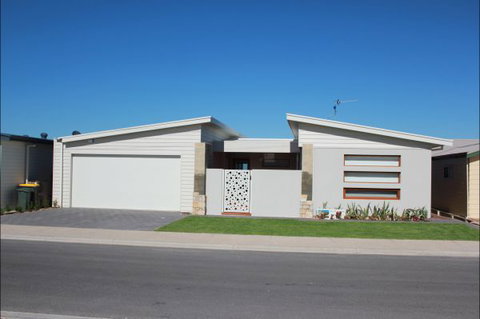 Beach Bliss Wallaroo - Lennox Head Accommodation 4