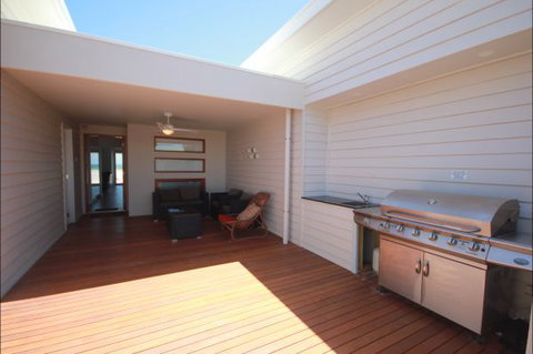 Beach Bliss Wallaroo - Lennox Head Accommodation 5