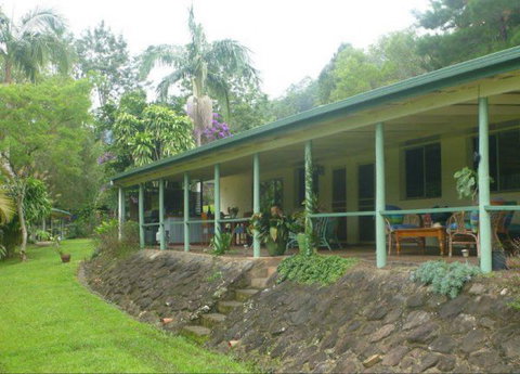 Crofton's Retreat - Lennox Head Accommodation 0