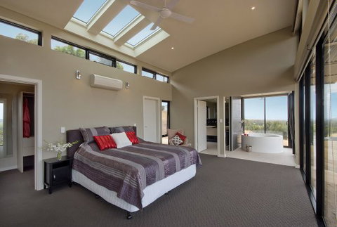 McLaren Eye - Lennox Head Accommodation 2