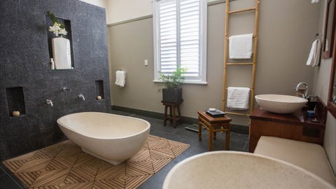 Merewether Beach House B And B - Lennox Head Accommodation 2