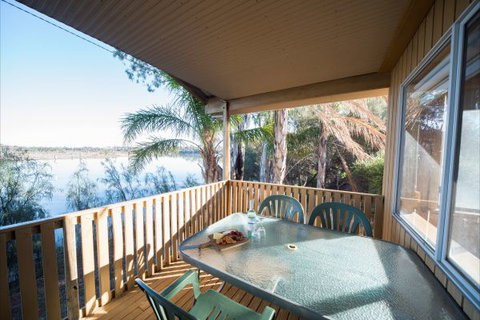 Mundic Waterfront Cottages - Lennox Head Accommodation 5