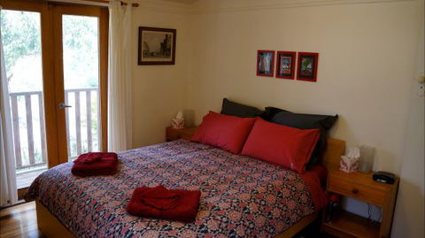 Oakhill Cottage - Lennox Head Accommodation 3