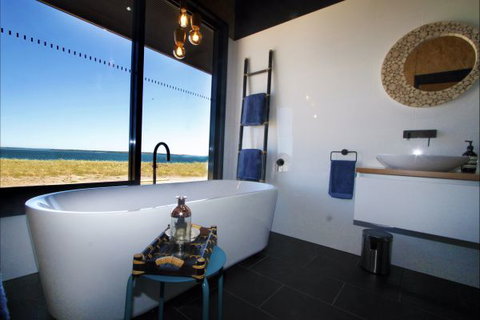 Perlubie Sea - Lennox Head Accommodation 1