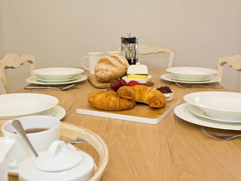 Queen's Cottage Barossa Valley - Lennox Head Accommodation 8