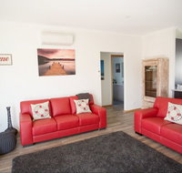 RED FIN part of BLUE FIN HOLIDAY HOMES - Lennox Head Accommodation