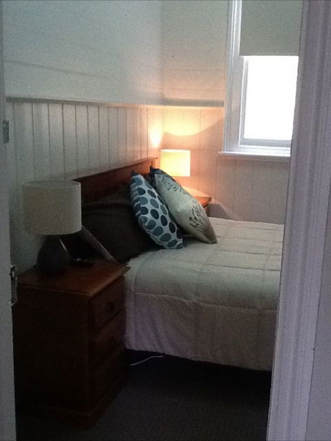 Royal Hotel Snake Valley - Lennox Head Accommodation 4