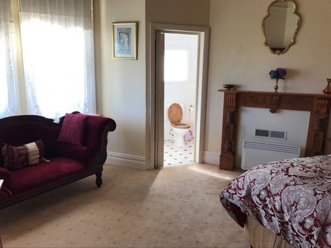 Stanley Guest House - Lennox Head Accommodation 2